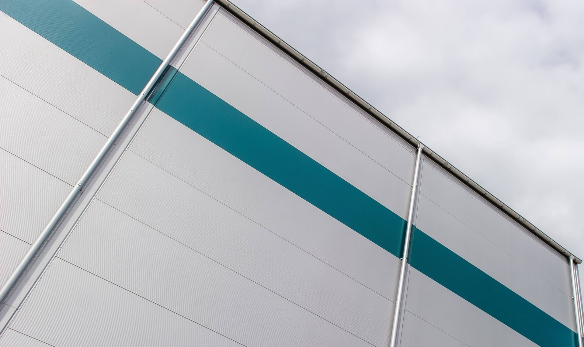 Stěnové sendvičové panely ARPANEL S MiWo MXL